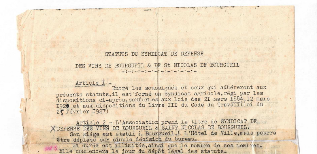 Statuts du syndicat de défense des vins de bourgueil et de st Nicolas de Bourgueilsigné par Adrien ORY le 9 mars 1937, document original.&nbsp;